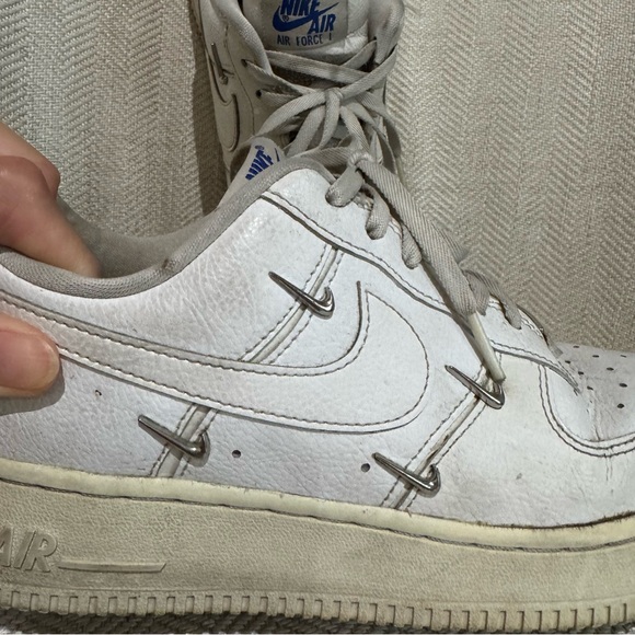 Nike Air Force 1 Sneakers - Picture 1 of 5